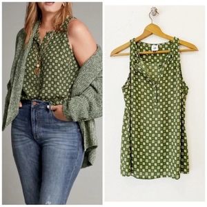 CAbi Sleeveless Top Style # 3985